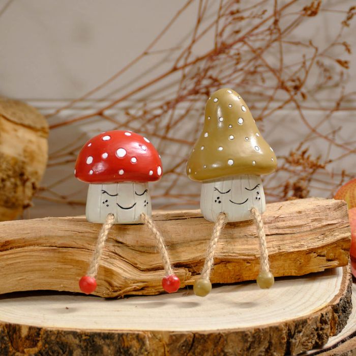 Toadstool shelf sitter with smiley face