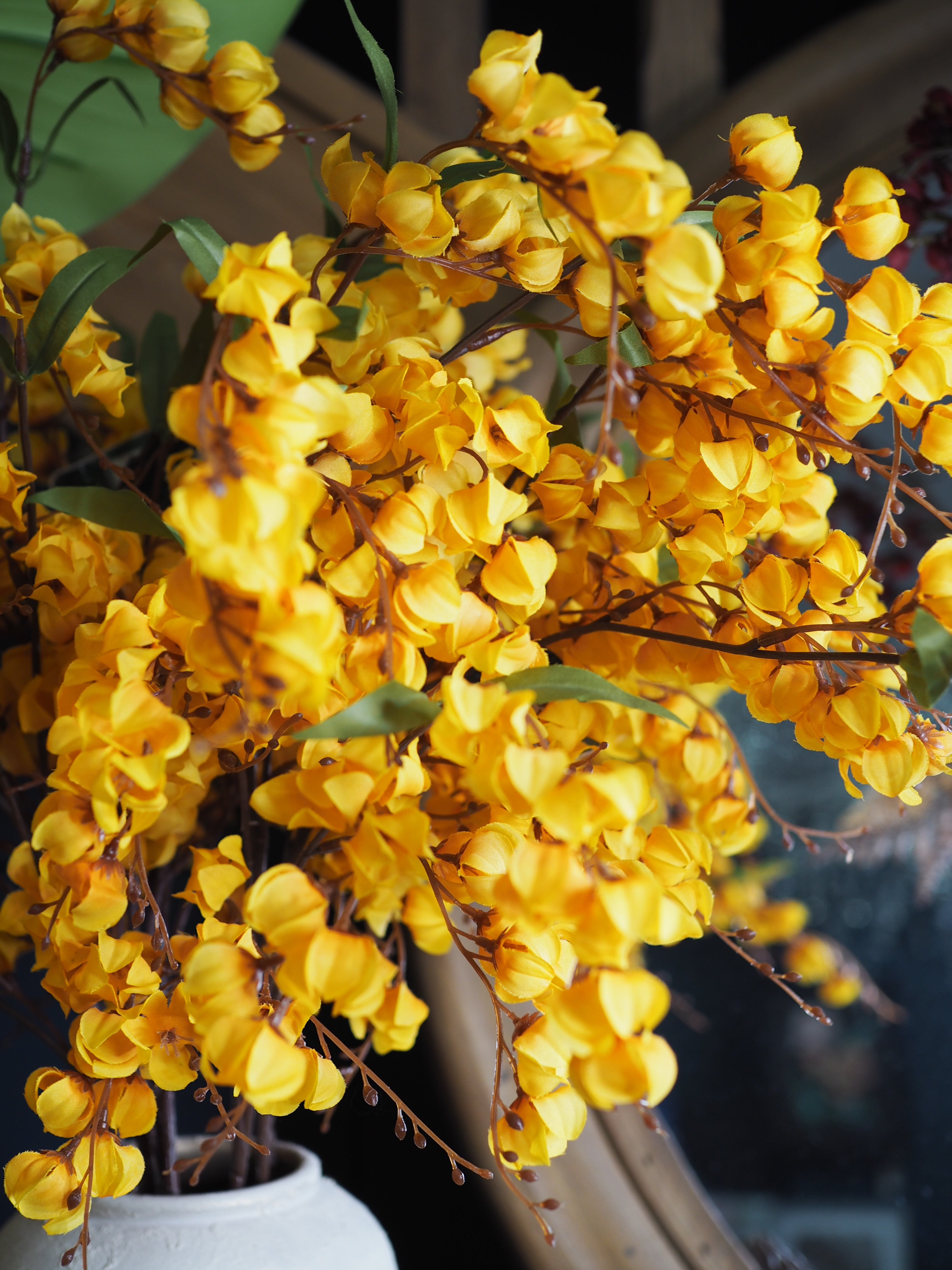 Tall yellow lantern spray