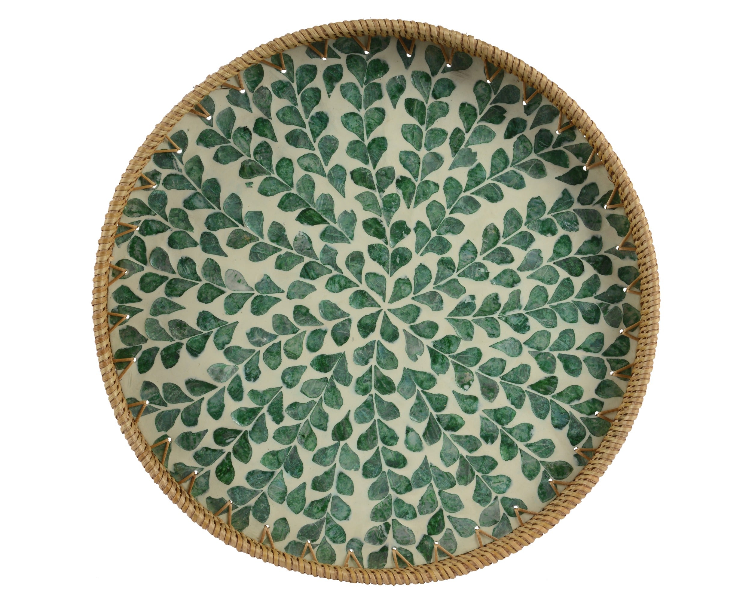 Round rattan tray with leaf pattern