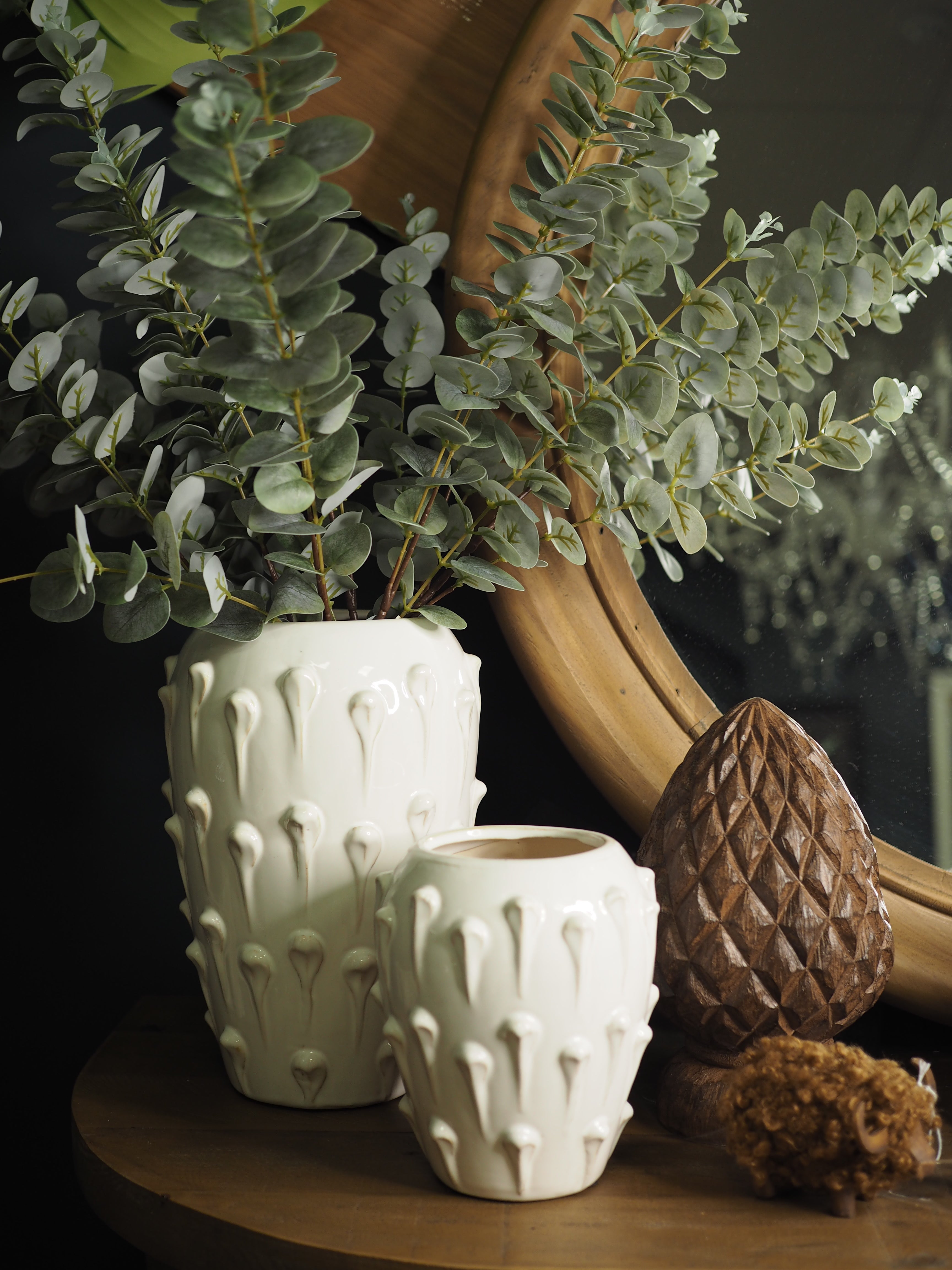 Small cream ceramic bobble vase