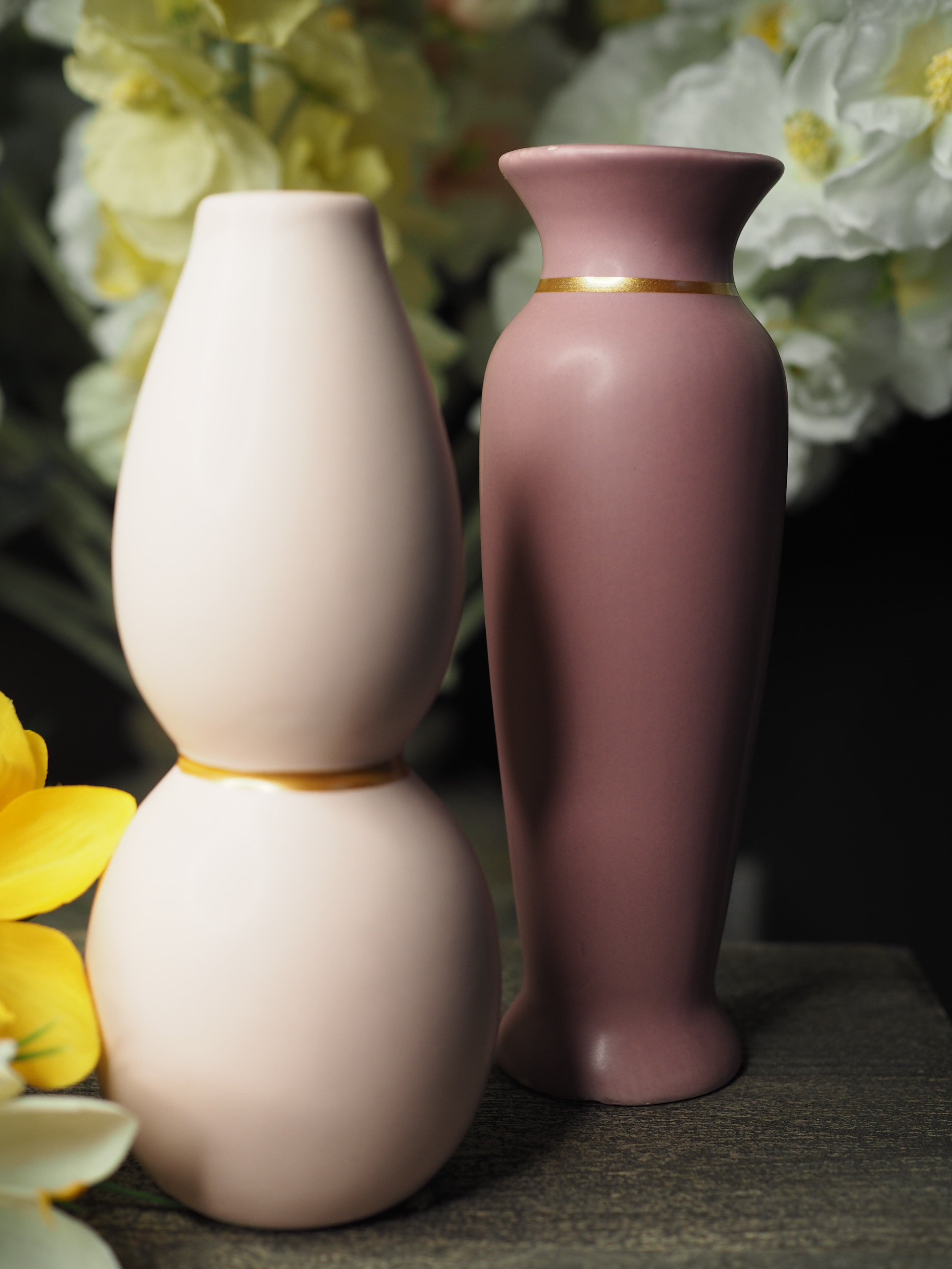 Irregular porcelain vases