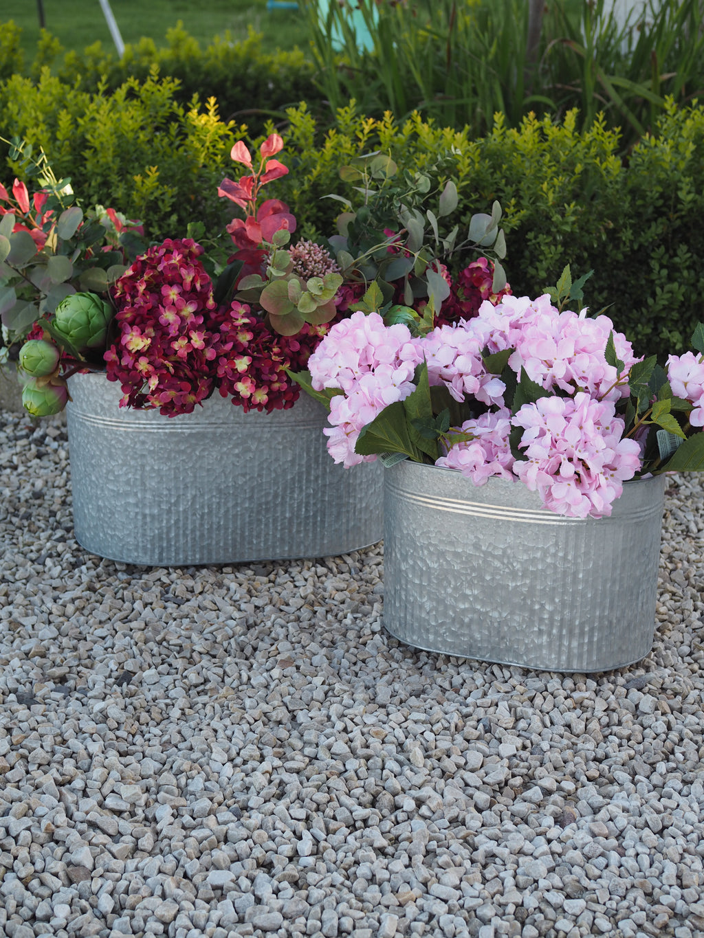 Planter zinc oval outdoor
