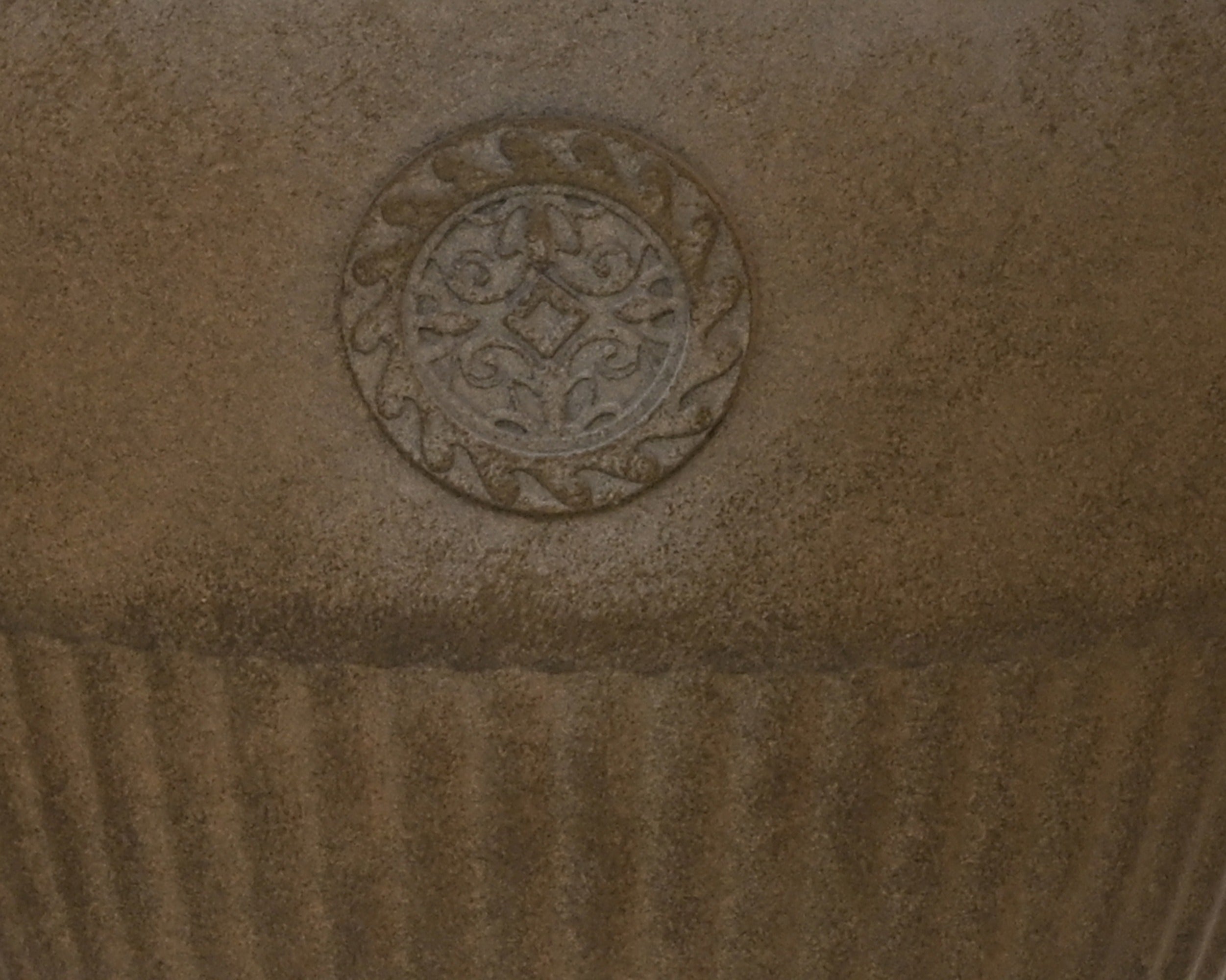 Heritage style planter