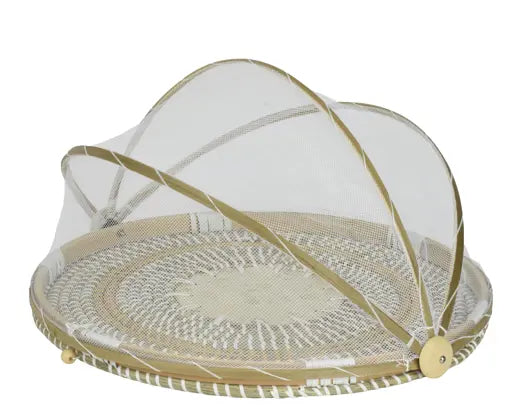 Seagrass food cover with net cover and clasp closure