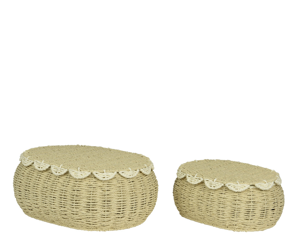 Storage basket with scalloped lid