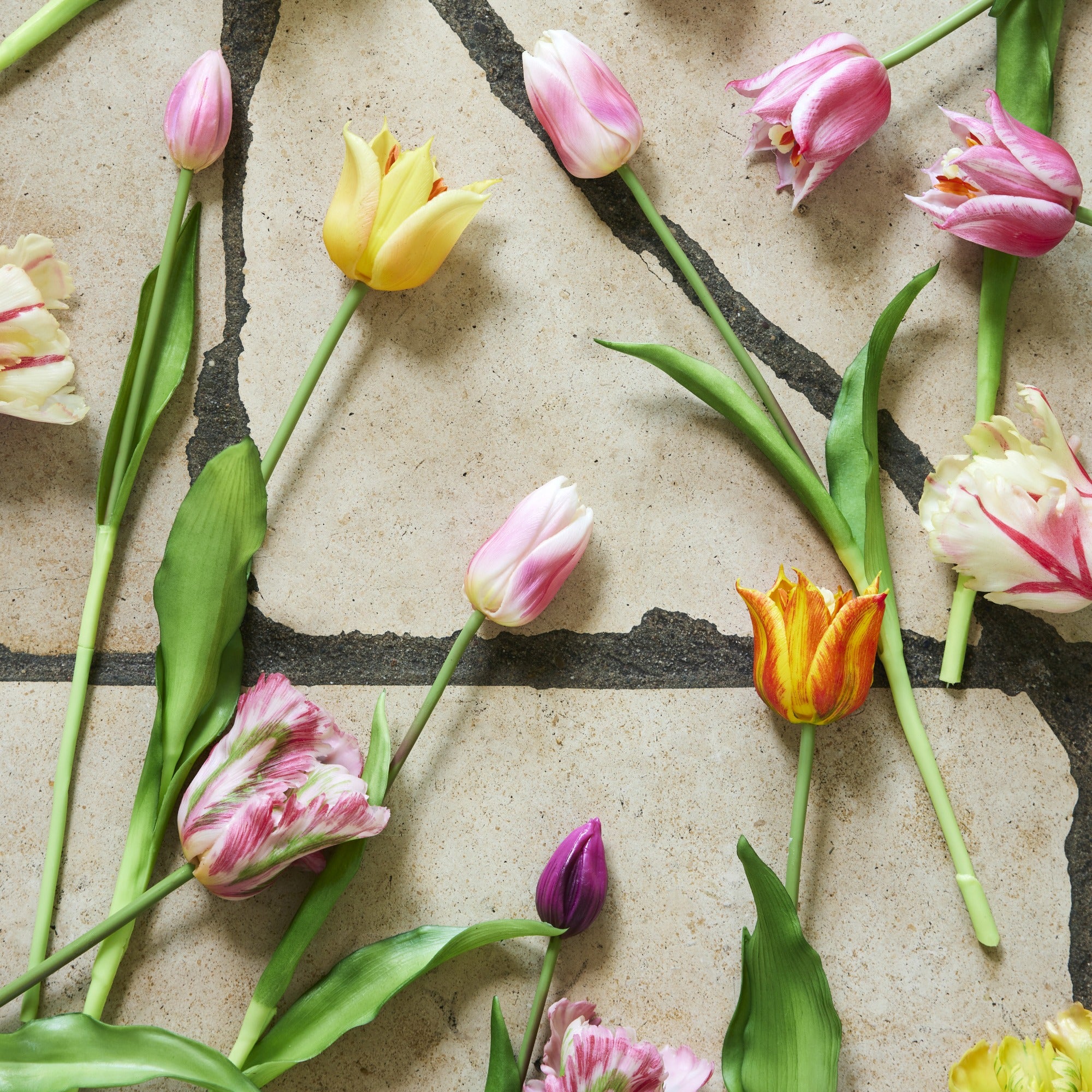 Multi-coloured real feel tulip bundle