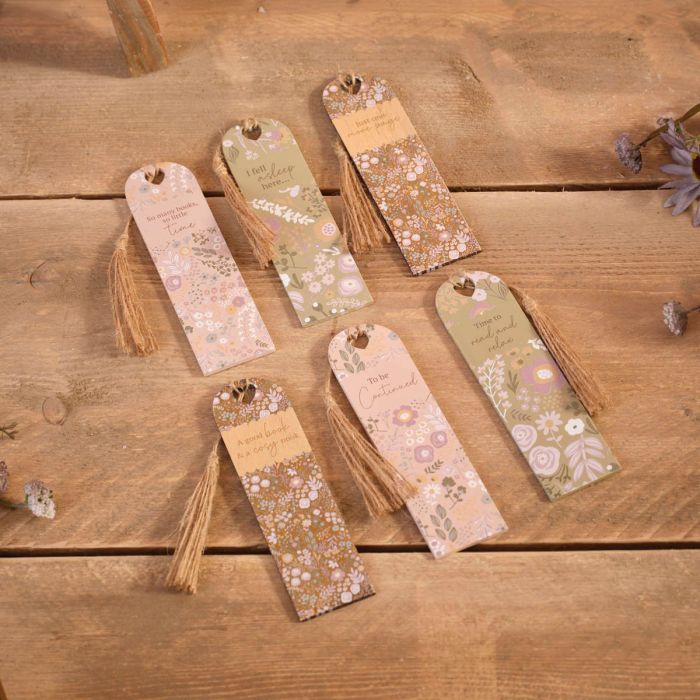 Ditsy floral wood bookmark