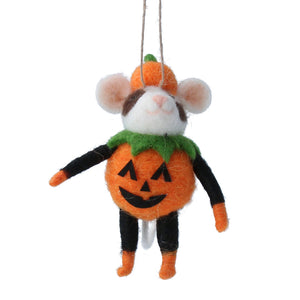Halloween mouse in pumpkin costume