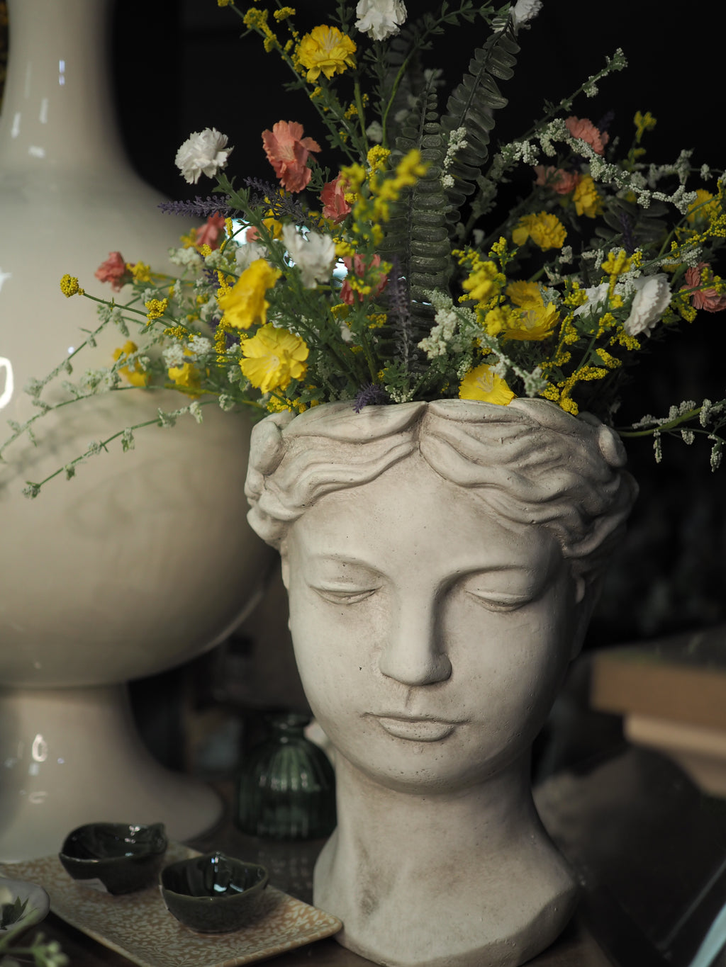 Stone effect goddess head pot cover (Large)