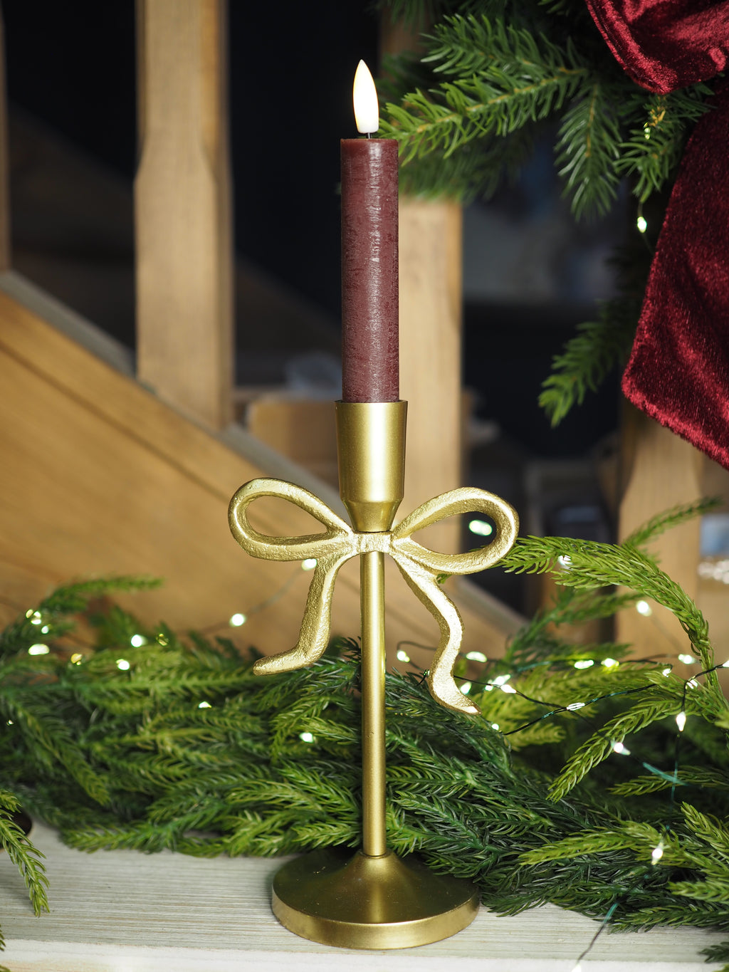 Gold Candleholder with Bow Detail