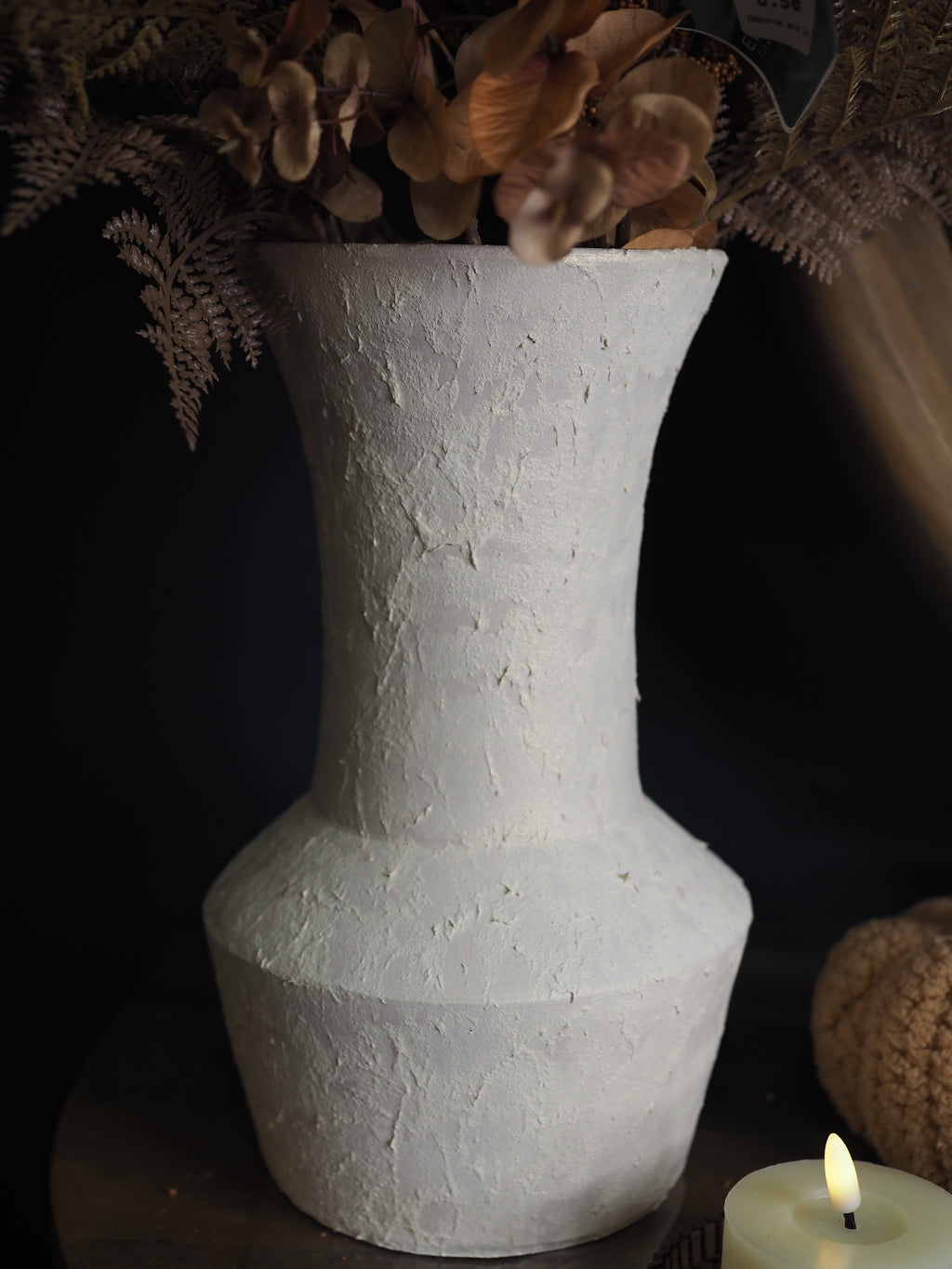 Terracotta vase with gold shimmer and wide top