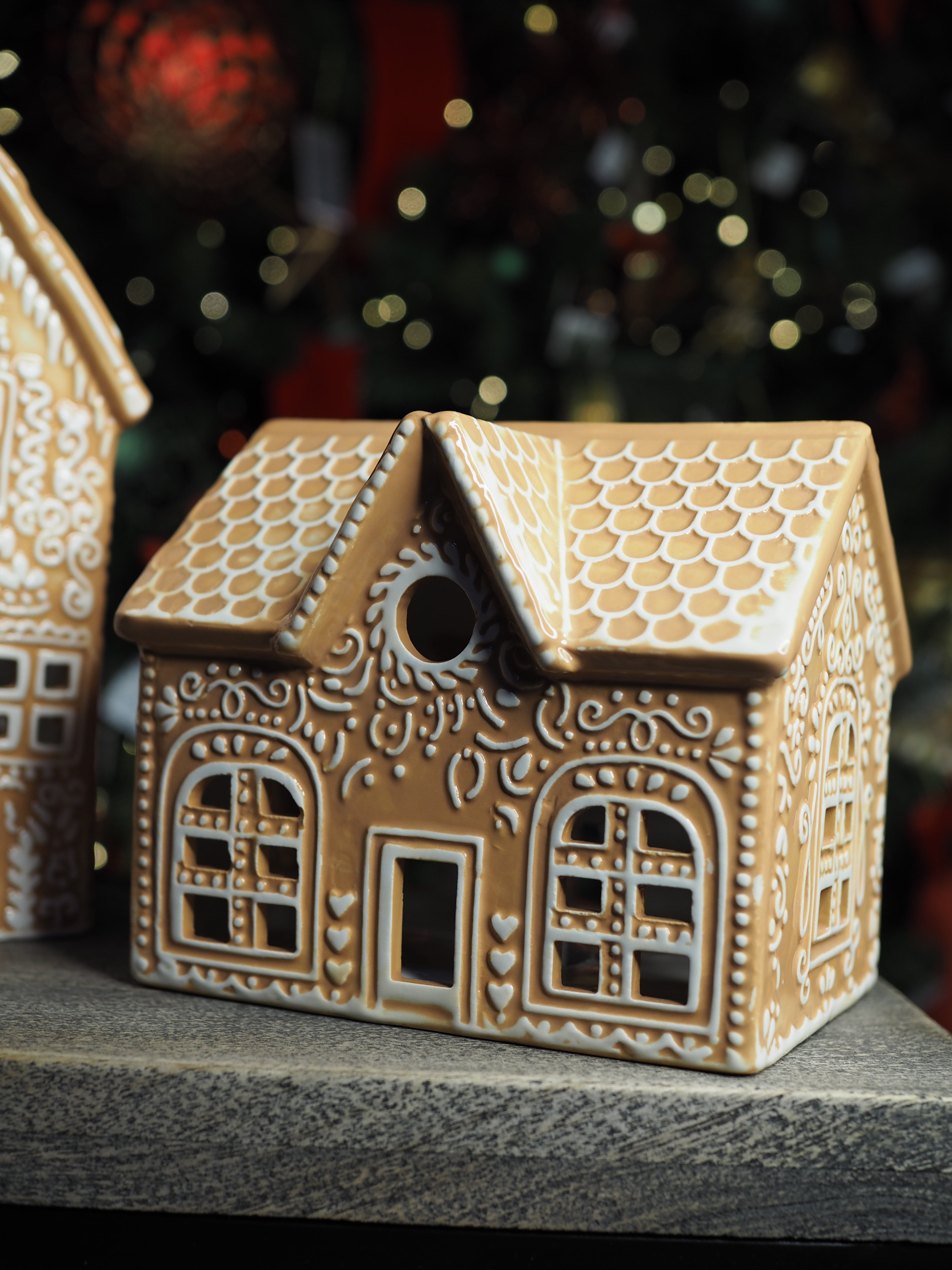 Ceramic LED light up gingerbread town house