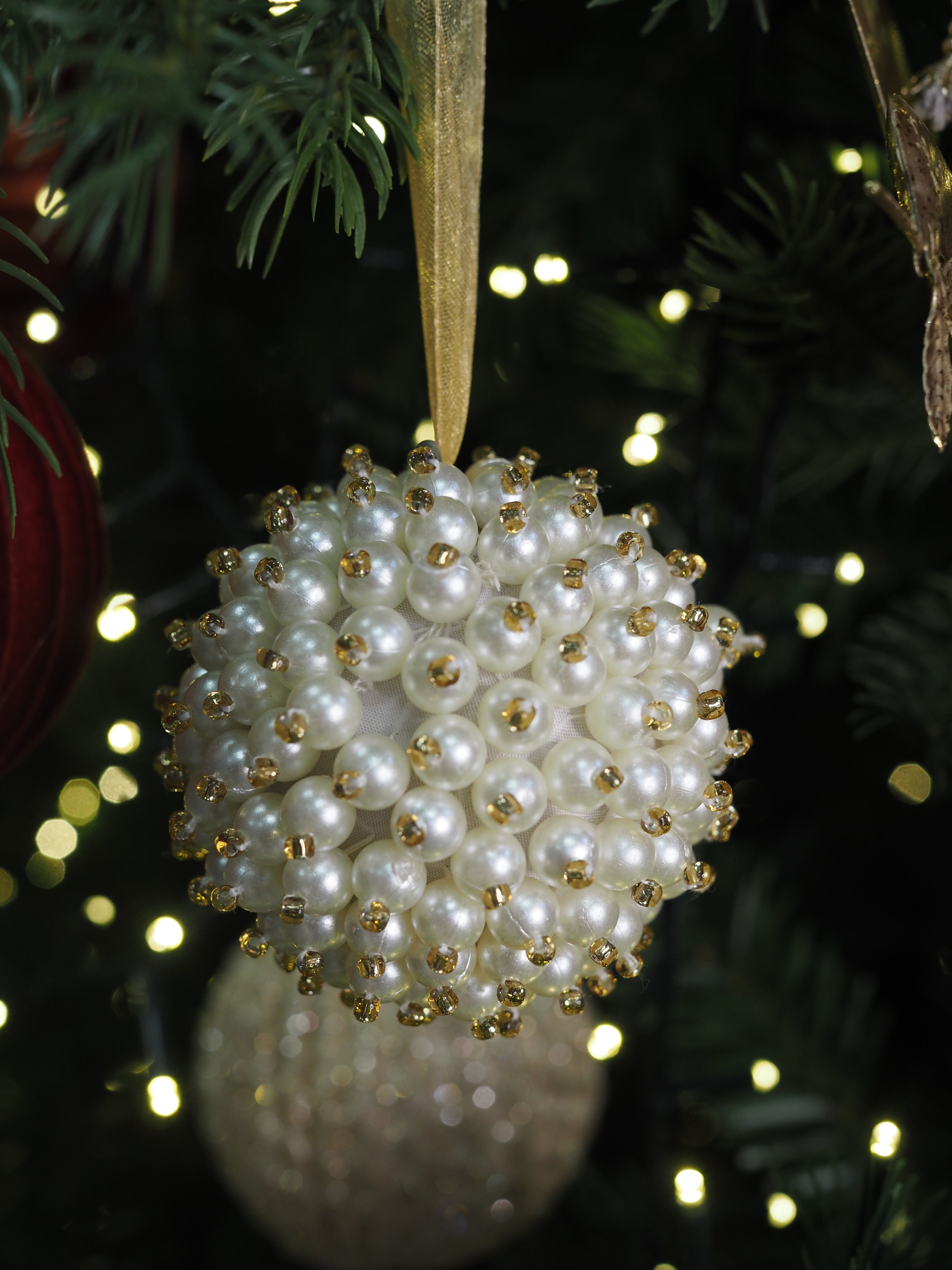 Pearl beaded bauble