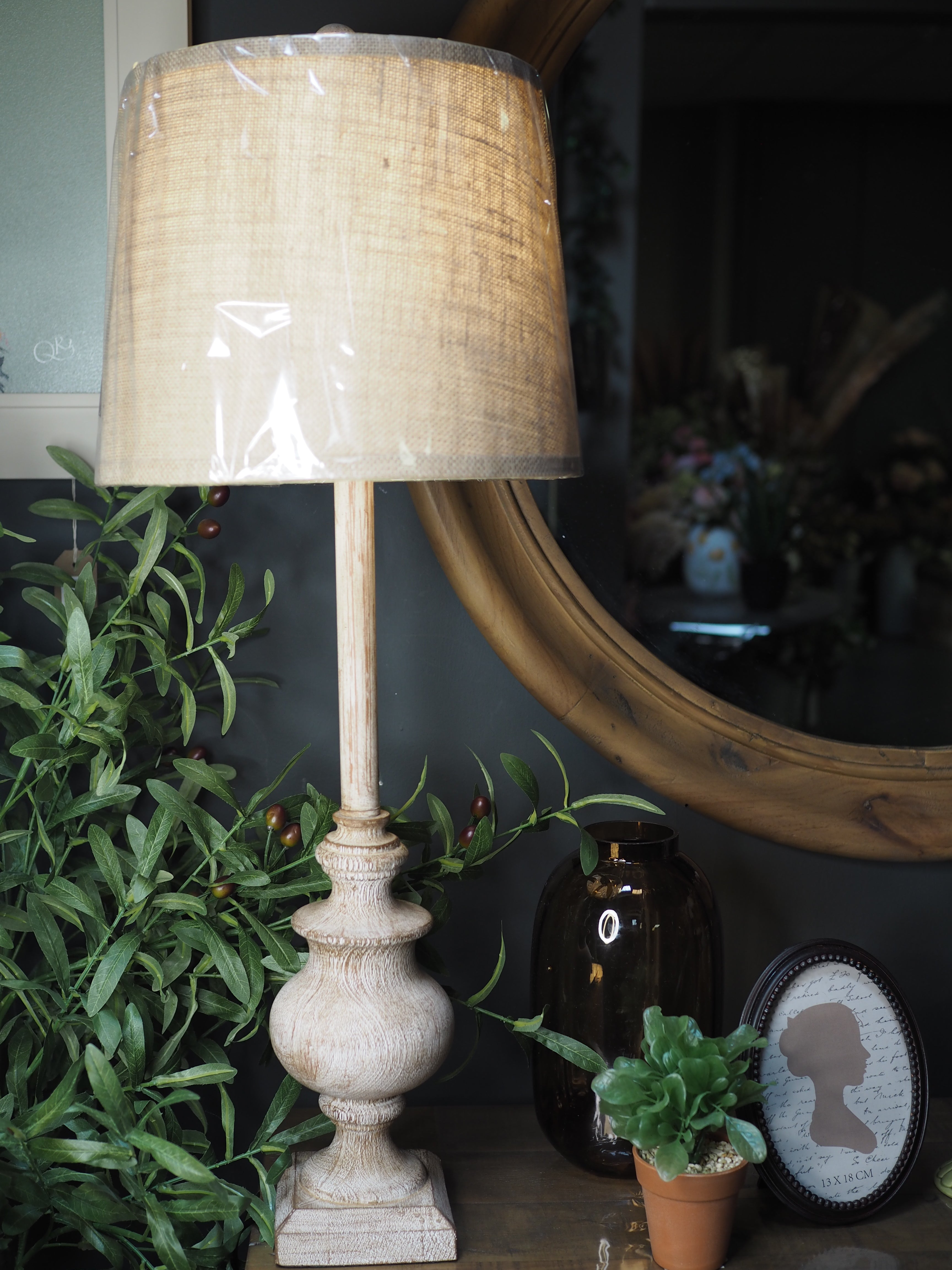 Buffet table lamp with burlap shade