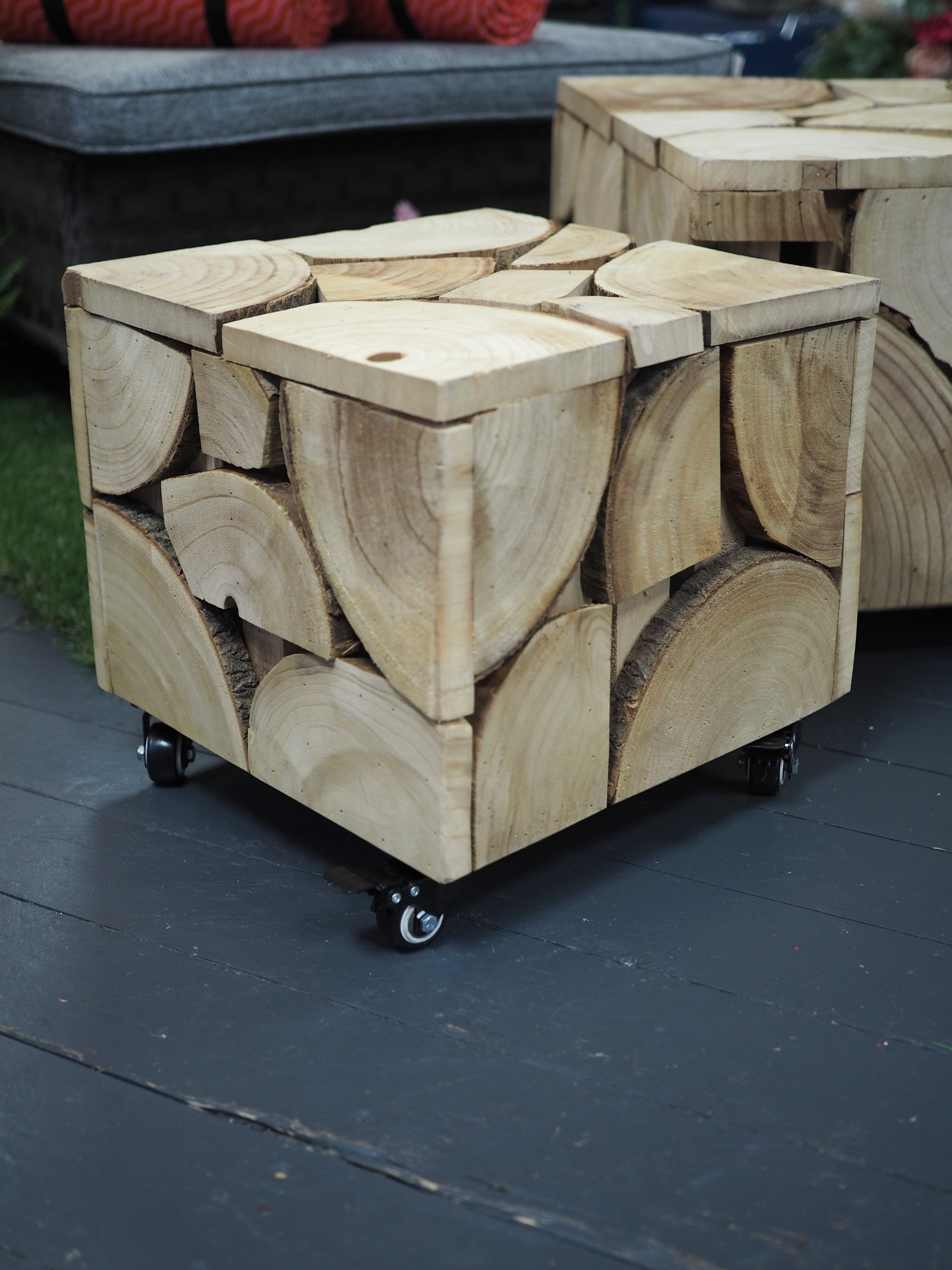 Paulownia wood tables on wheels