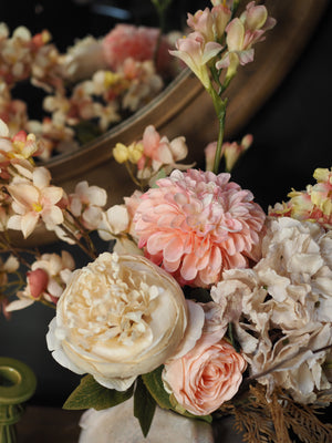Peach Melba floral bouquet