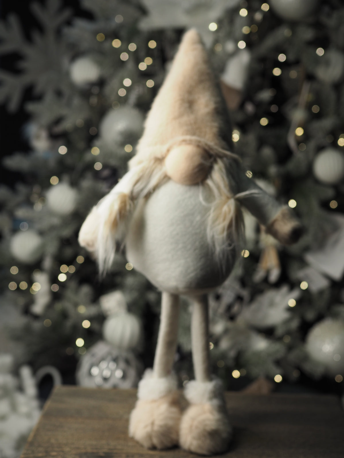 Standing gonks