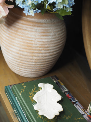Cream ceramic oak leaf dish