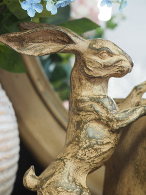 Pair of boxing hare bookends
