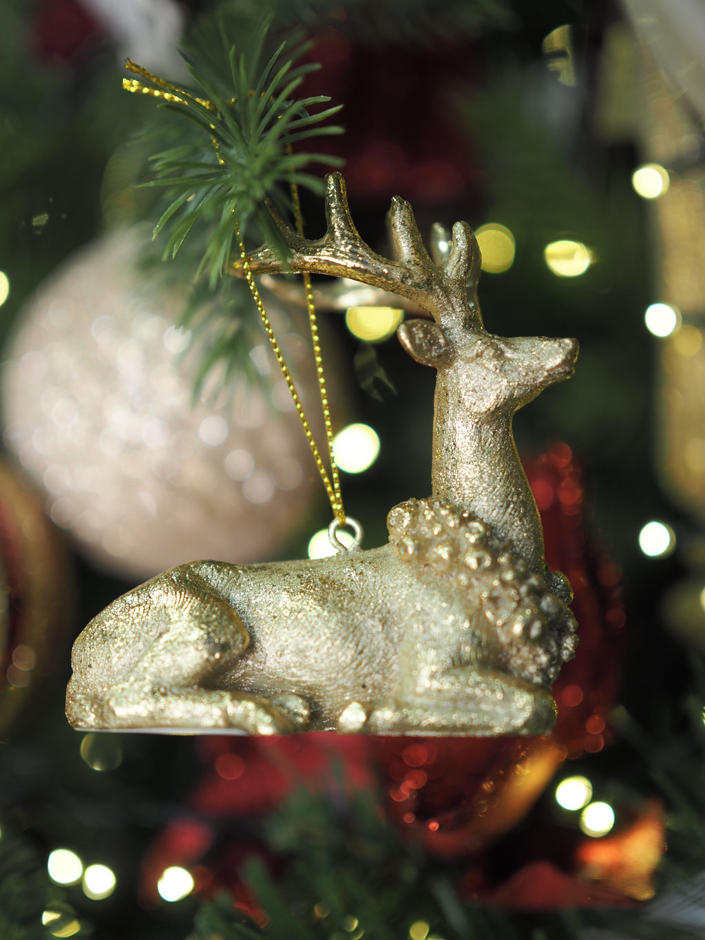 Gold collared deer bauble