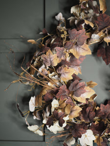 Rustic leaf wreath