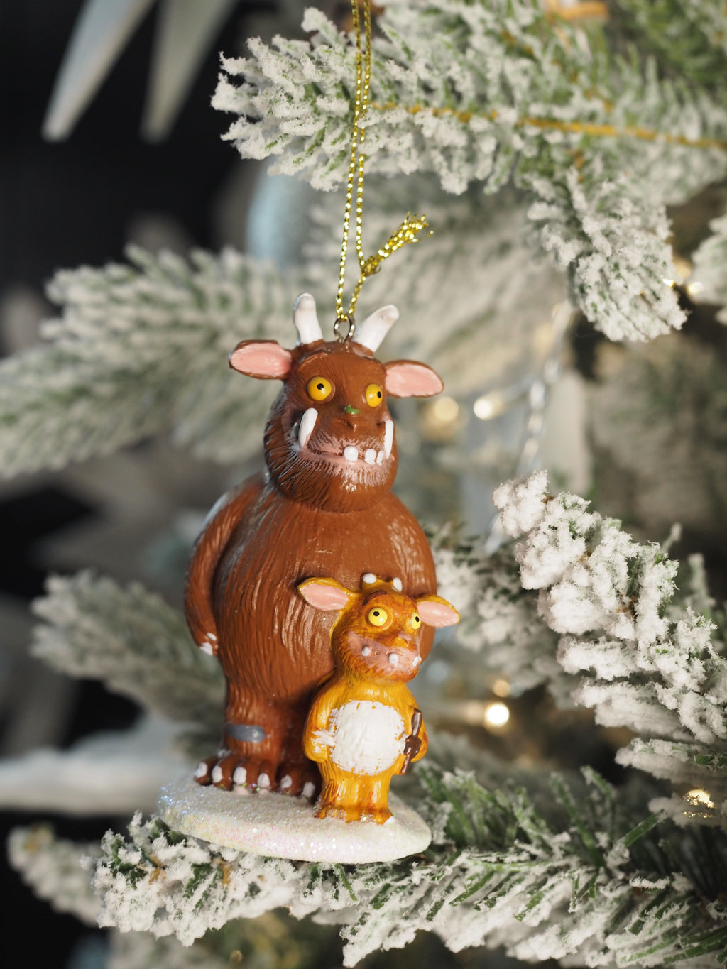 Resin Gruffalo & Gruffalo's Child hanging dec