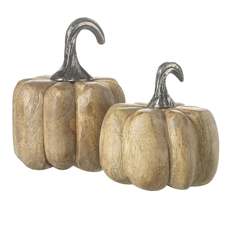 Wooden pumpkin set