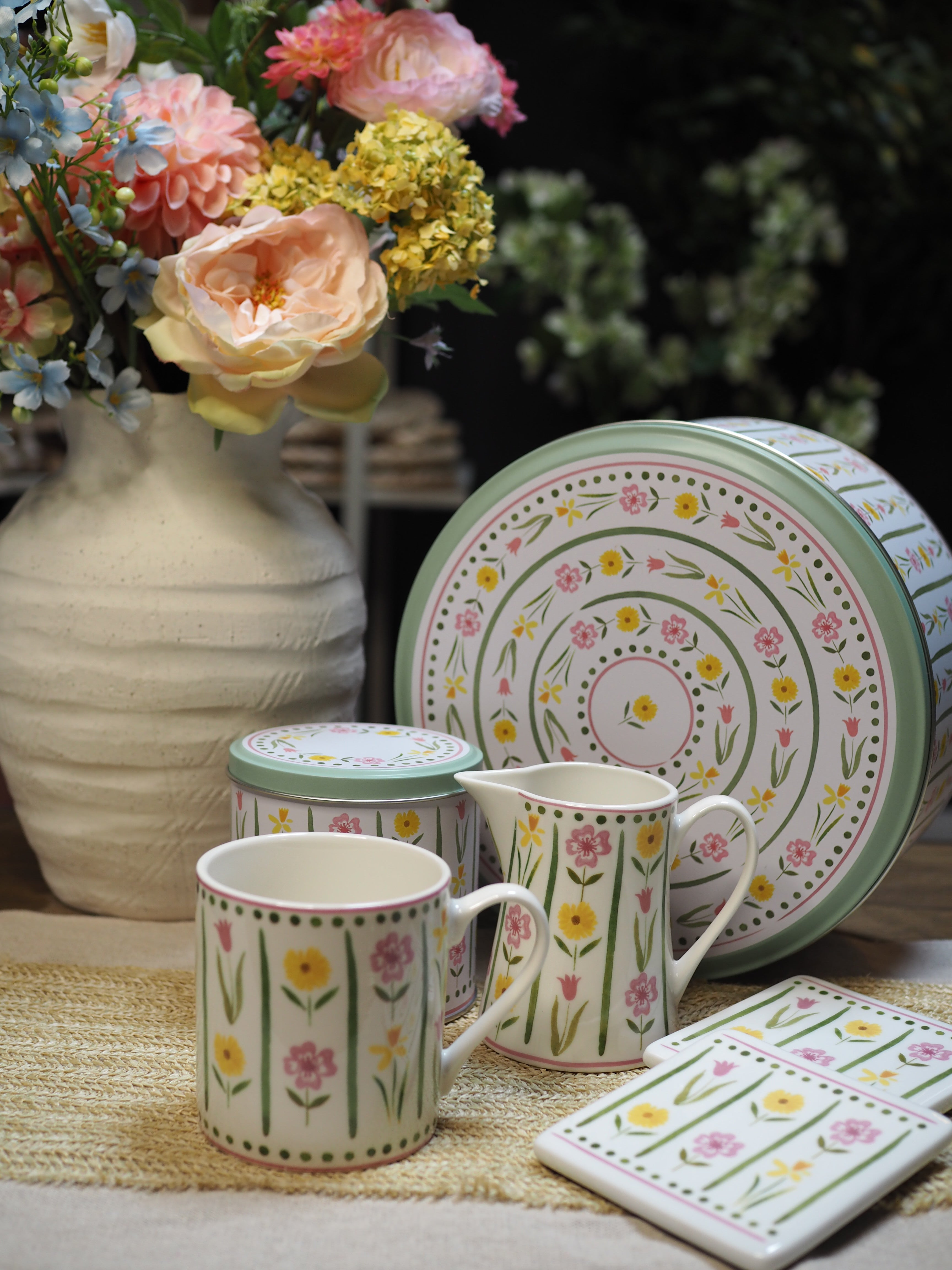 Pastel Meadow New Bone China Jug, Sml