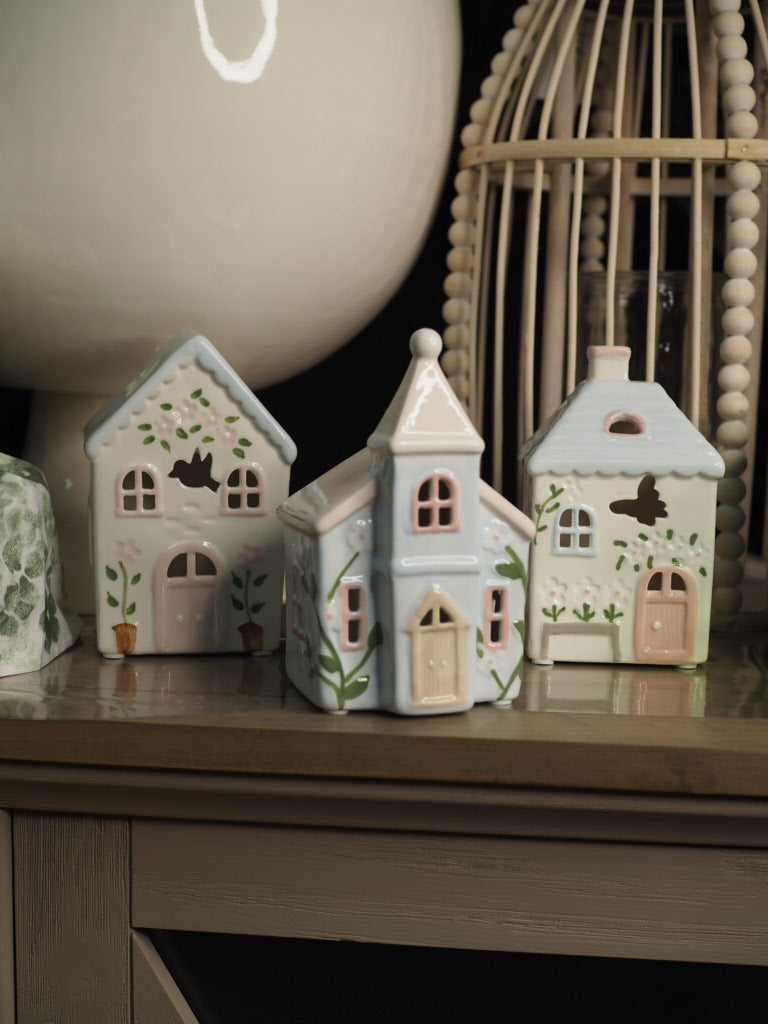 Light up battery operated house