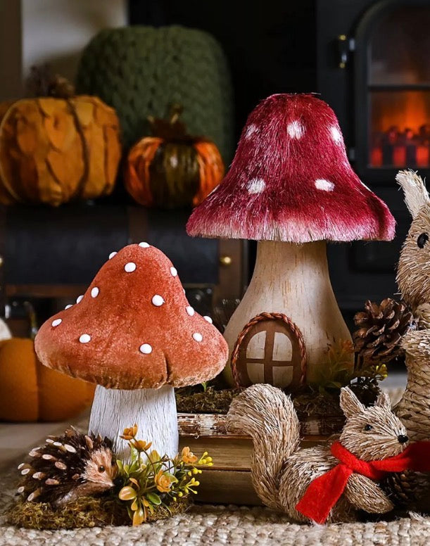 Hedgehog ornament with mushroom