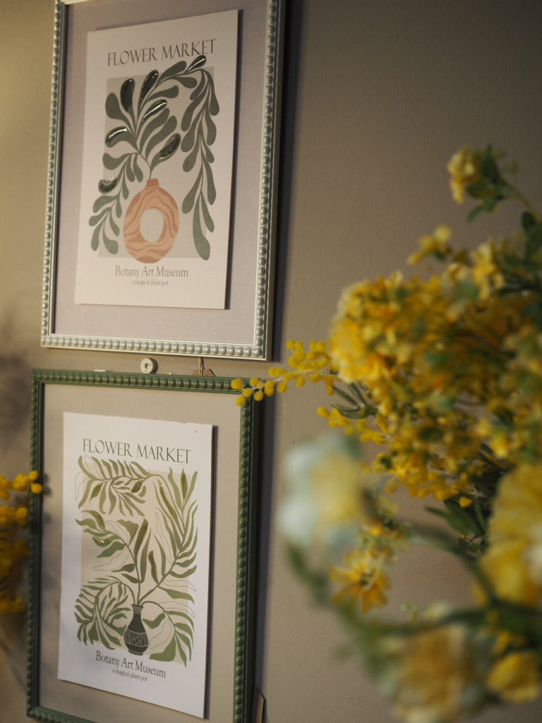 Frame flower market framed print