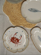 Crab fluted stoneware plate