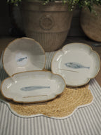 Fish fluted stoneware plate