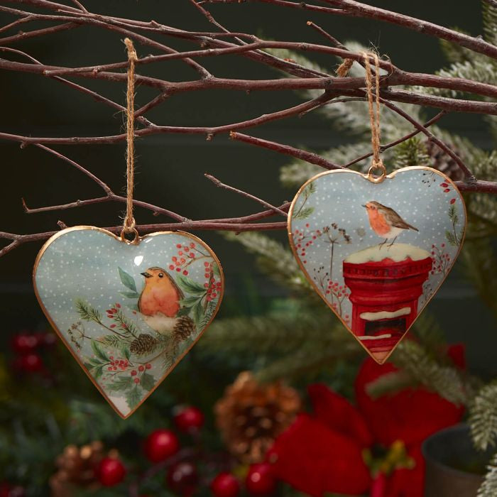 Festive metal robin heart shaped hanging dec