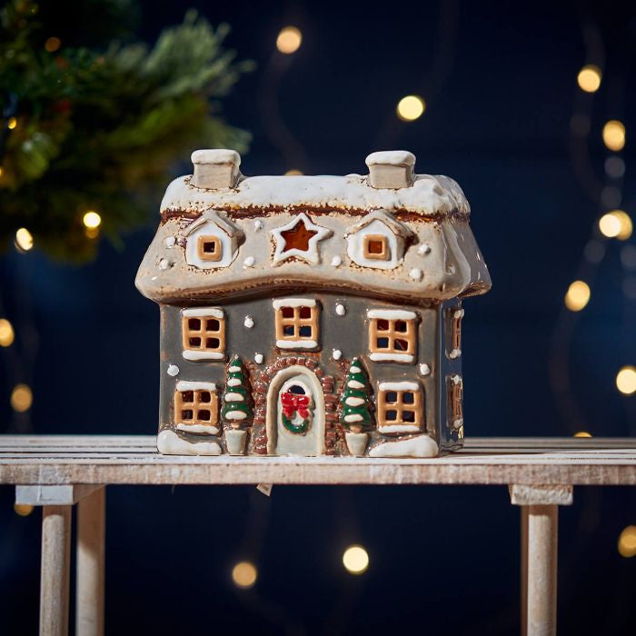 Christmas house tealight holder