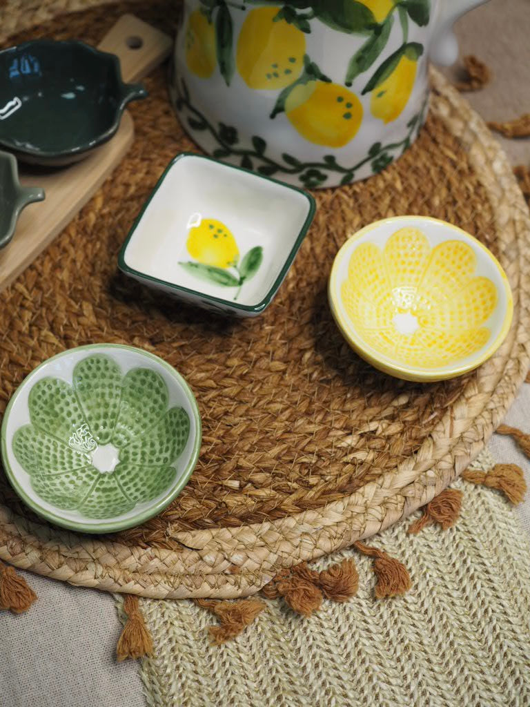 Lime slice ceramic mini pinch bowl