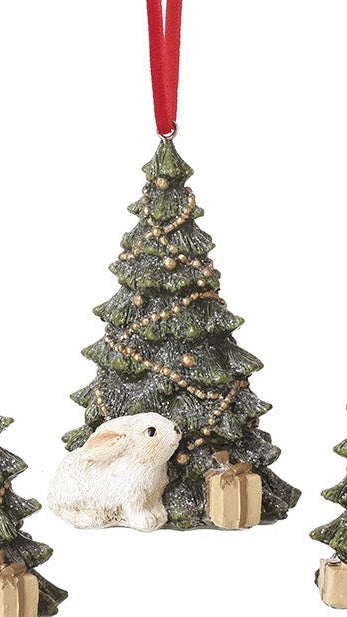 Christmas tree with animals