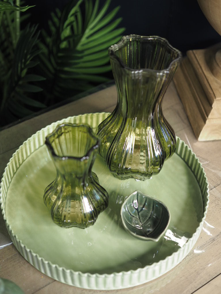 Green enamel ribbed edge tray (Small)