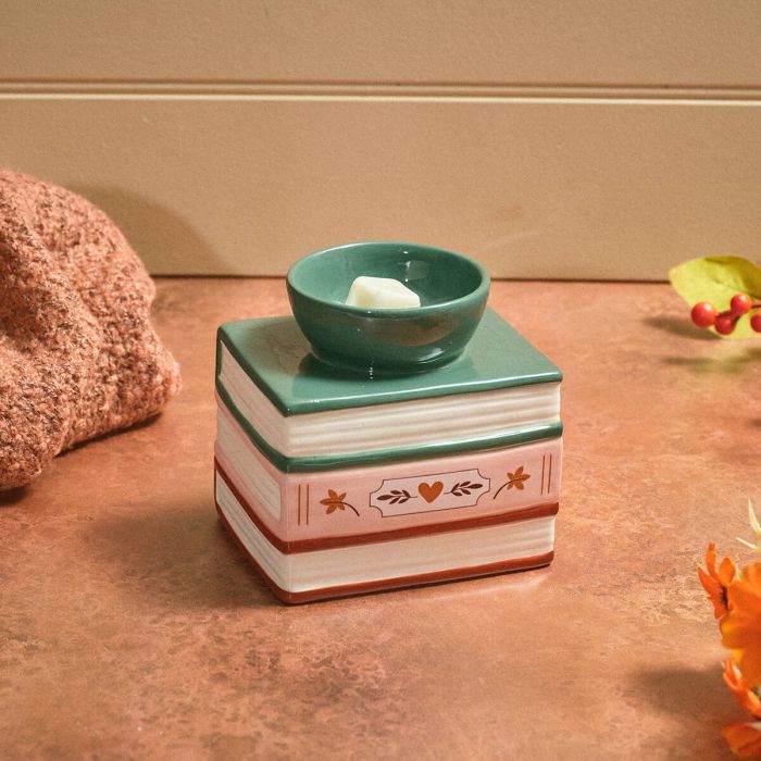 Cosy chapter book stack wax melt burner
