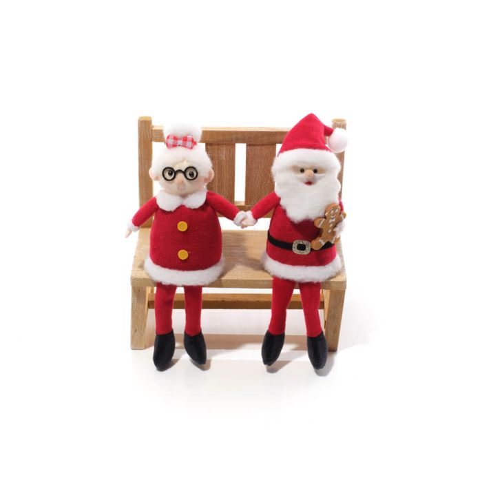Santa and Mrs Claus shelf sitters