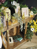 Donard curved console table