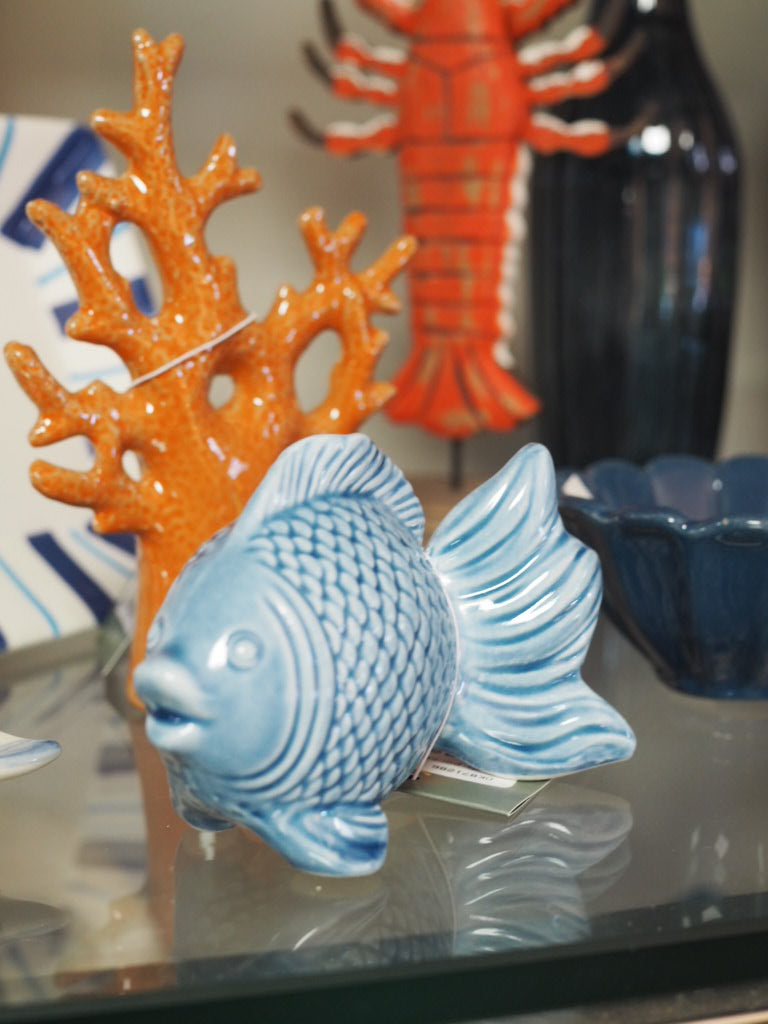Small porcelain fish