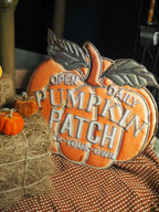 ‘Open daily’ pumpkin patch sign