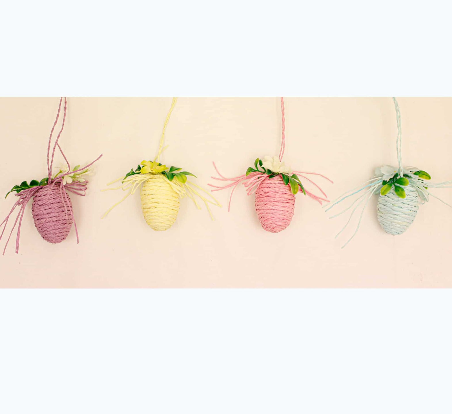 Floral wisp egg hanging dec