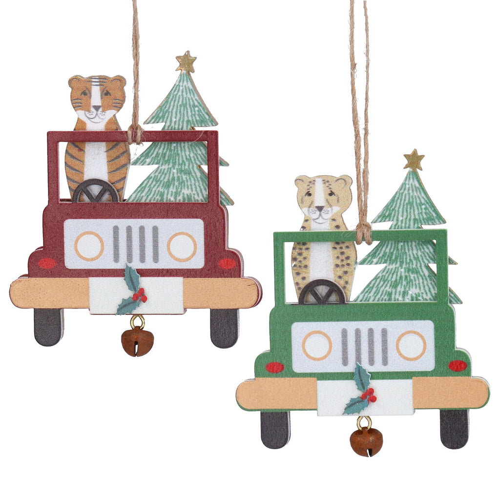 Wooden tiger/leopard in car hanging dec
