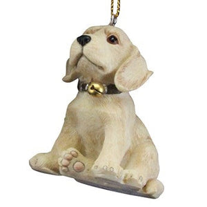 Canine friends hanging decorations