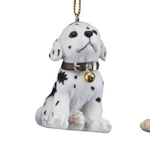 Canine friends hanging decorations