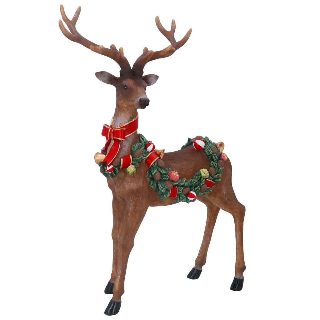 Stag with wreath saddle ornament