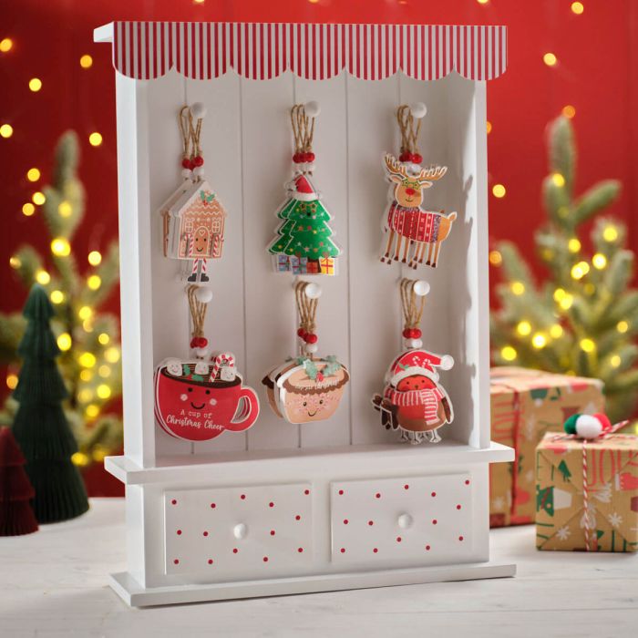 Cute festive wooden hanging decs