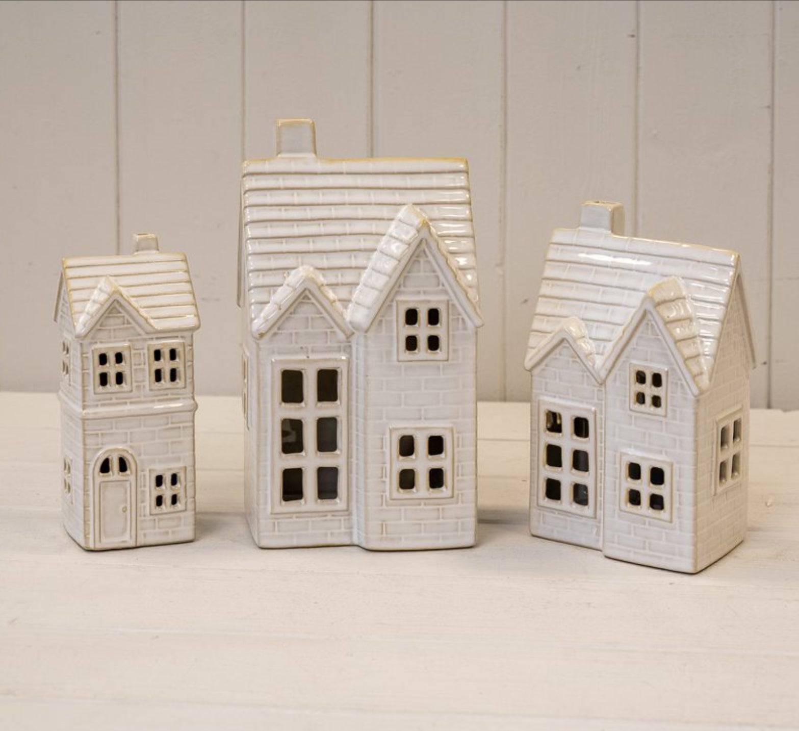 Small glazed ceramic LED townhouse